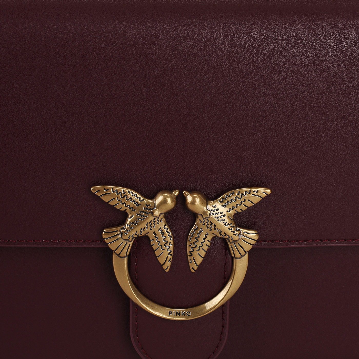 Кожаная сумка Pinko Love One