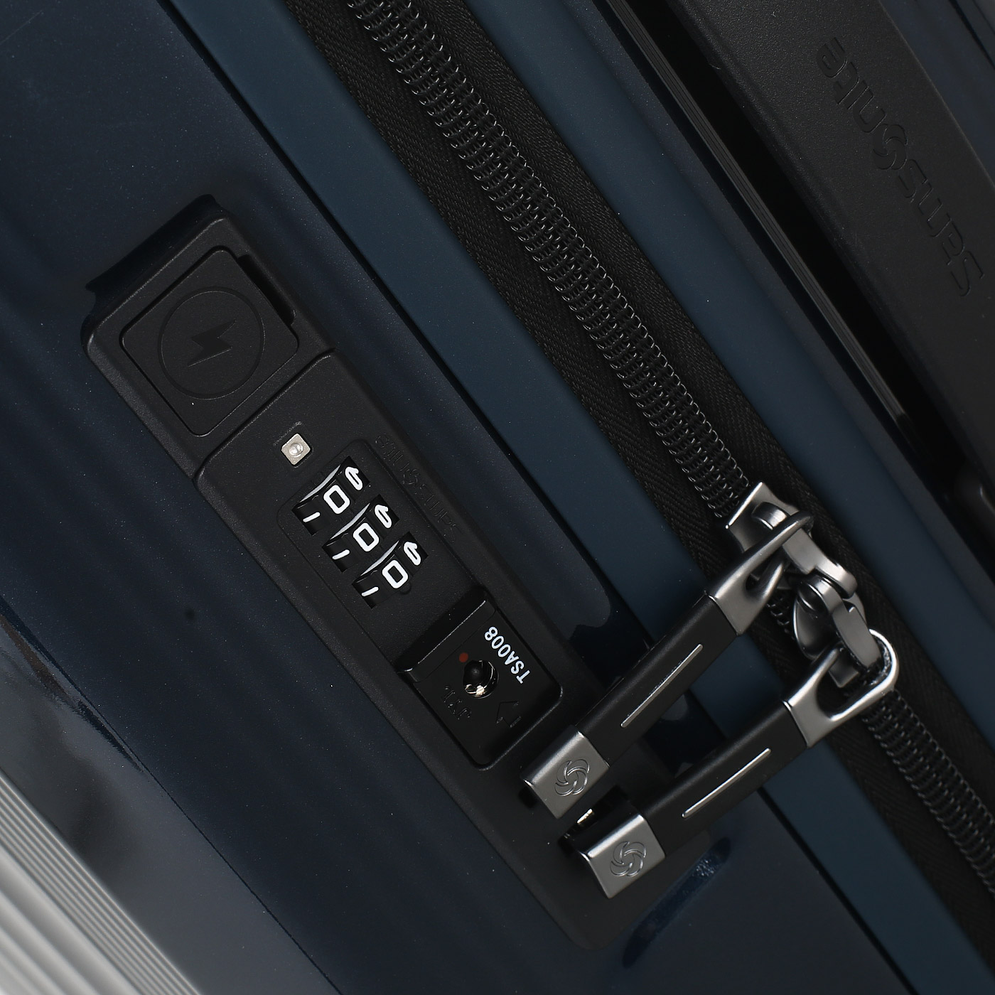 Чемодан маленький S из поликарбоната Samsonite Nuon