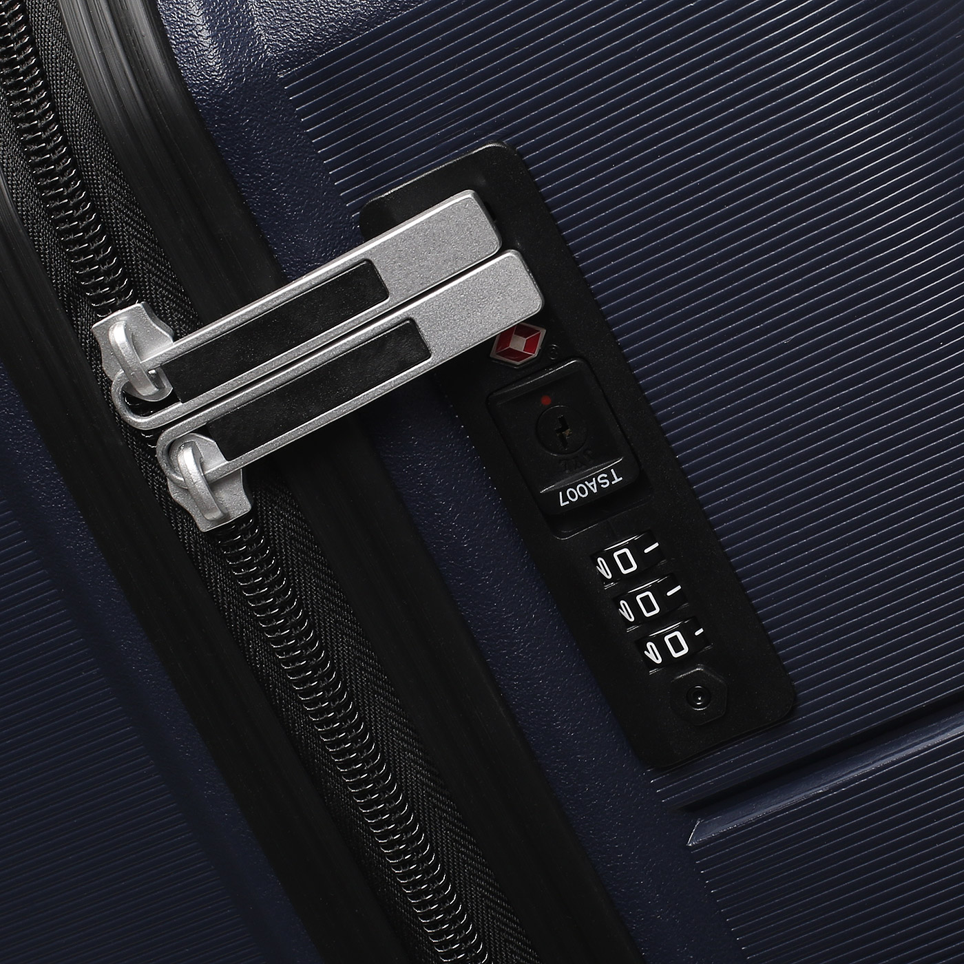 Чемодан большой L из полипропилена Sun Voyage Elite