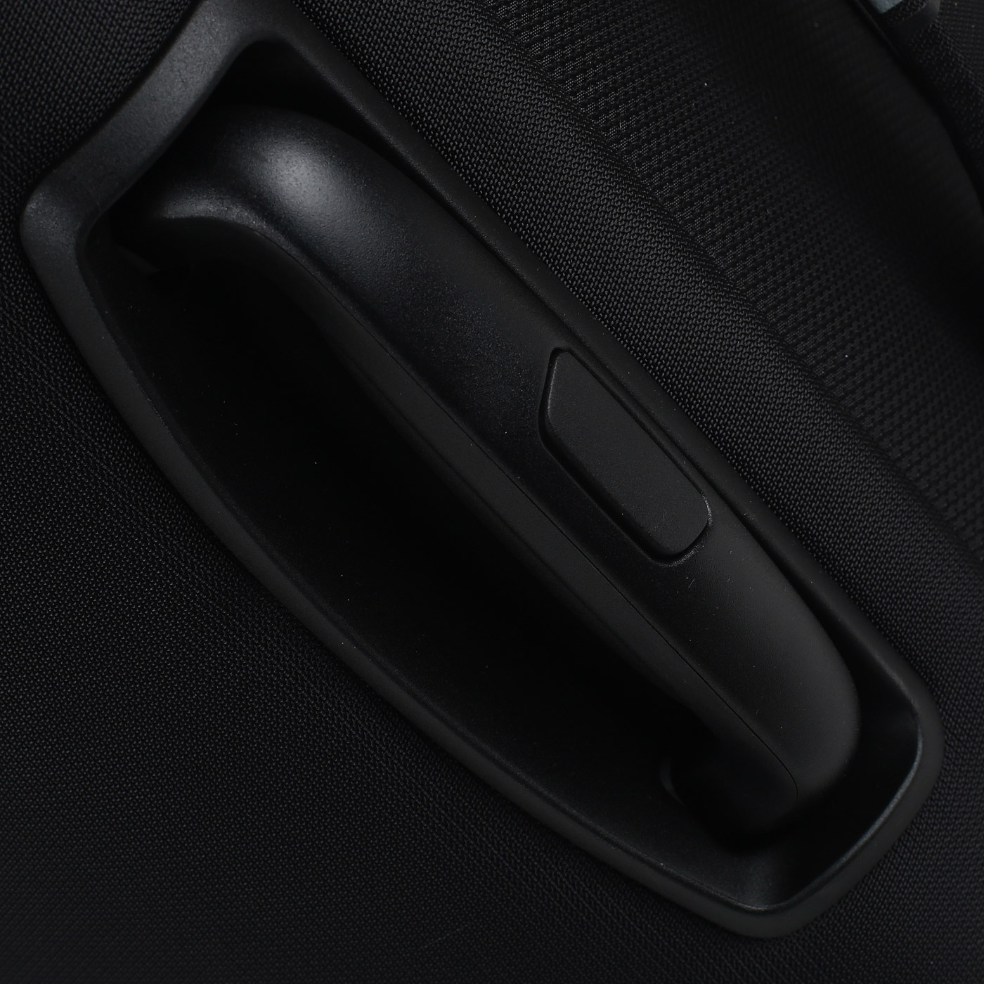 Чемодан большой L тканевый с кодовым замком American Tourister Crosstrack