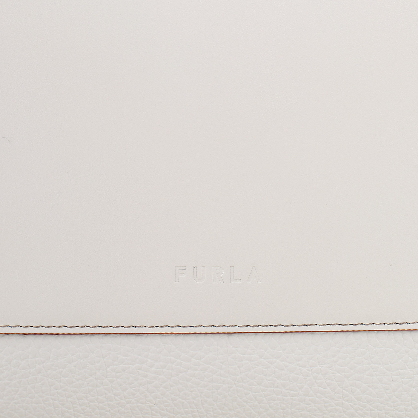 Сумка с увеличением объема Furla Gilda