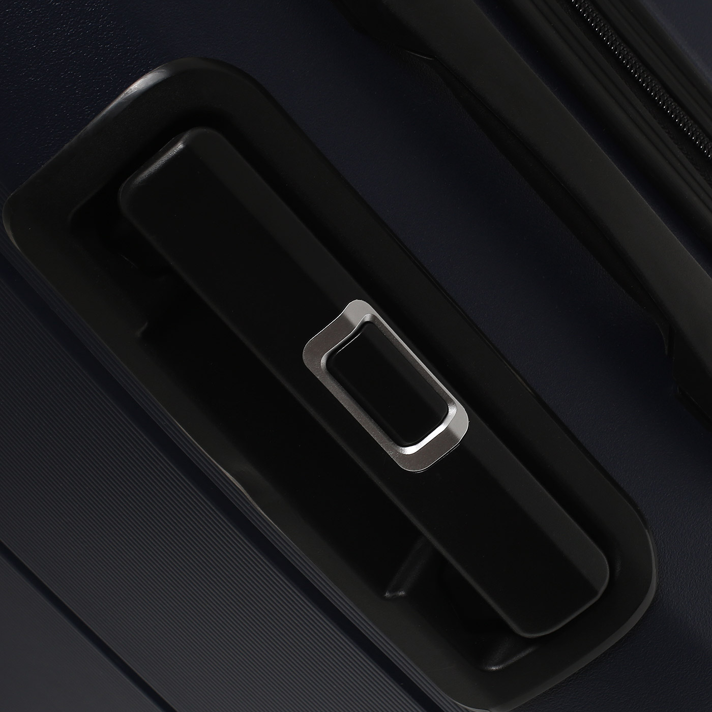 Чемодан большой L из полипропилена Sun Voyage Elite