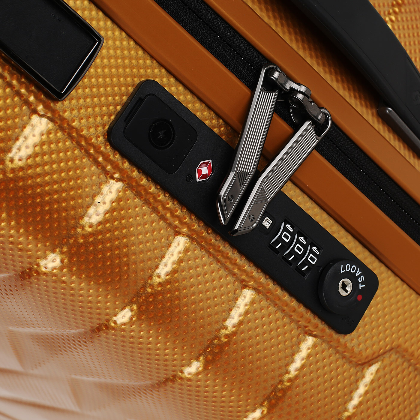 Чемодан для ручной клади  с кодовым замком Samsonite Proxis