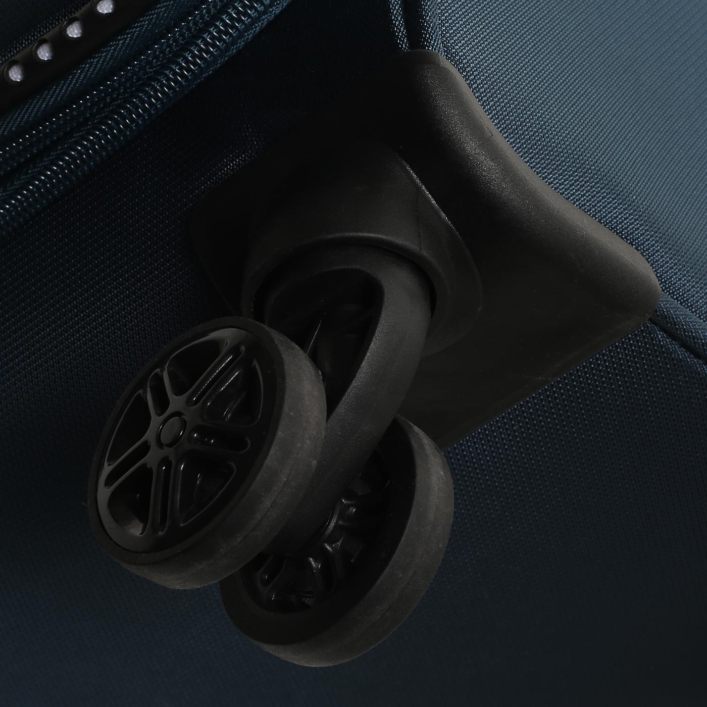 Чемодан большой L тканевый Torber Vivi